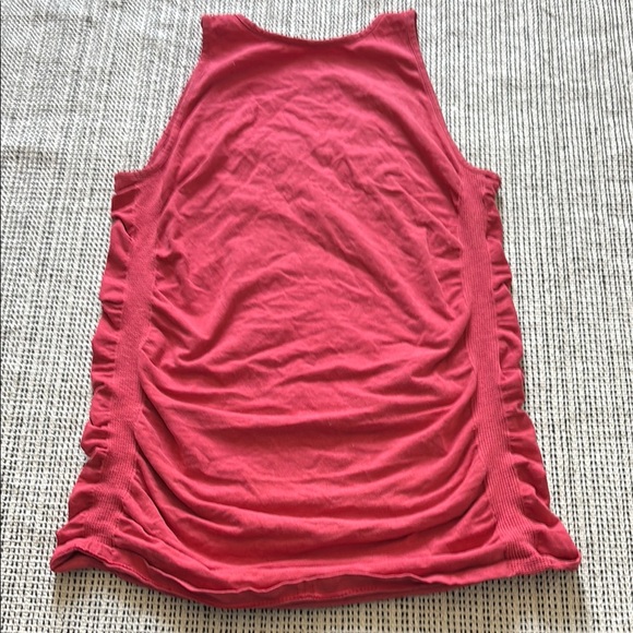 Athleta Tank Top Women's Sz M Breezy Ruched Tank Orange (looks reddish) - Picture 5 of 5